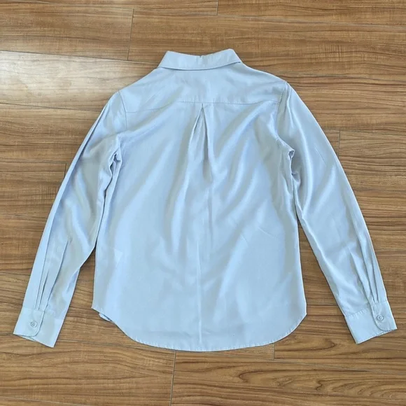 UNIQLO Shirt - Picture 3 of 9